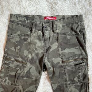 Y2k union bay camo pants